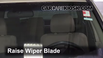 2003 Toyota Highlander 2.4L 4 Cyl. Windshield Wiper Blade (Front) Replace Wiper Blades